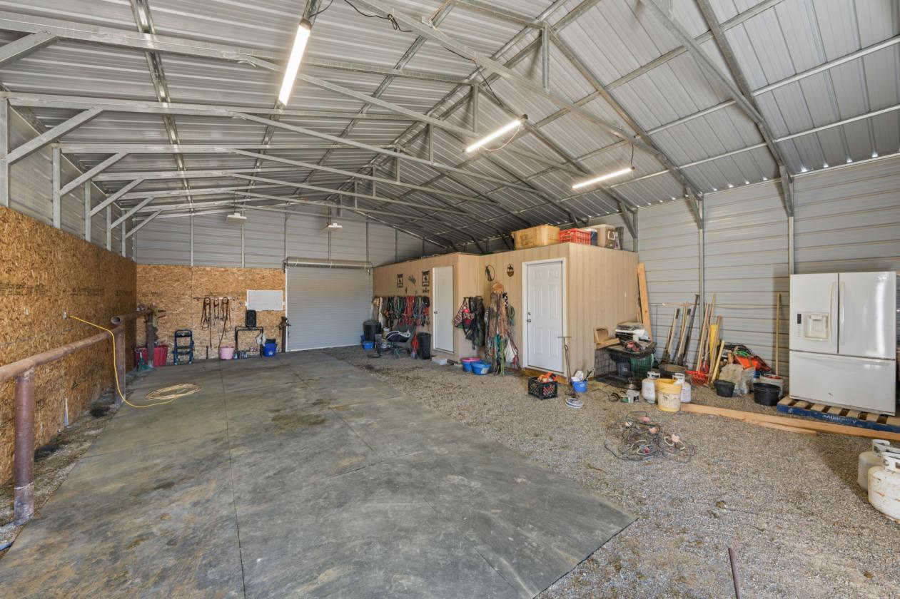 Ready For Horses ~  Turn Key Equestrian Property - photo 20