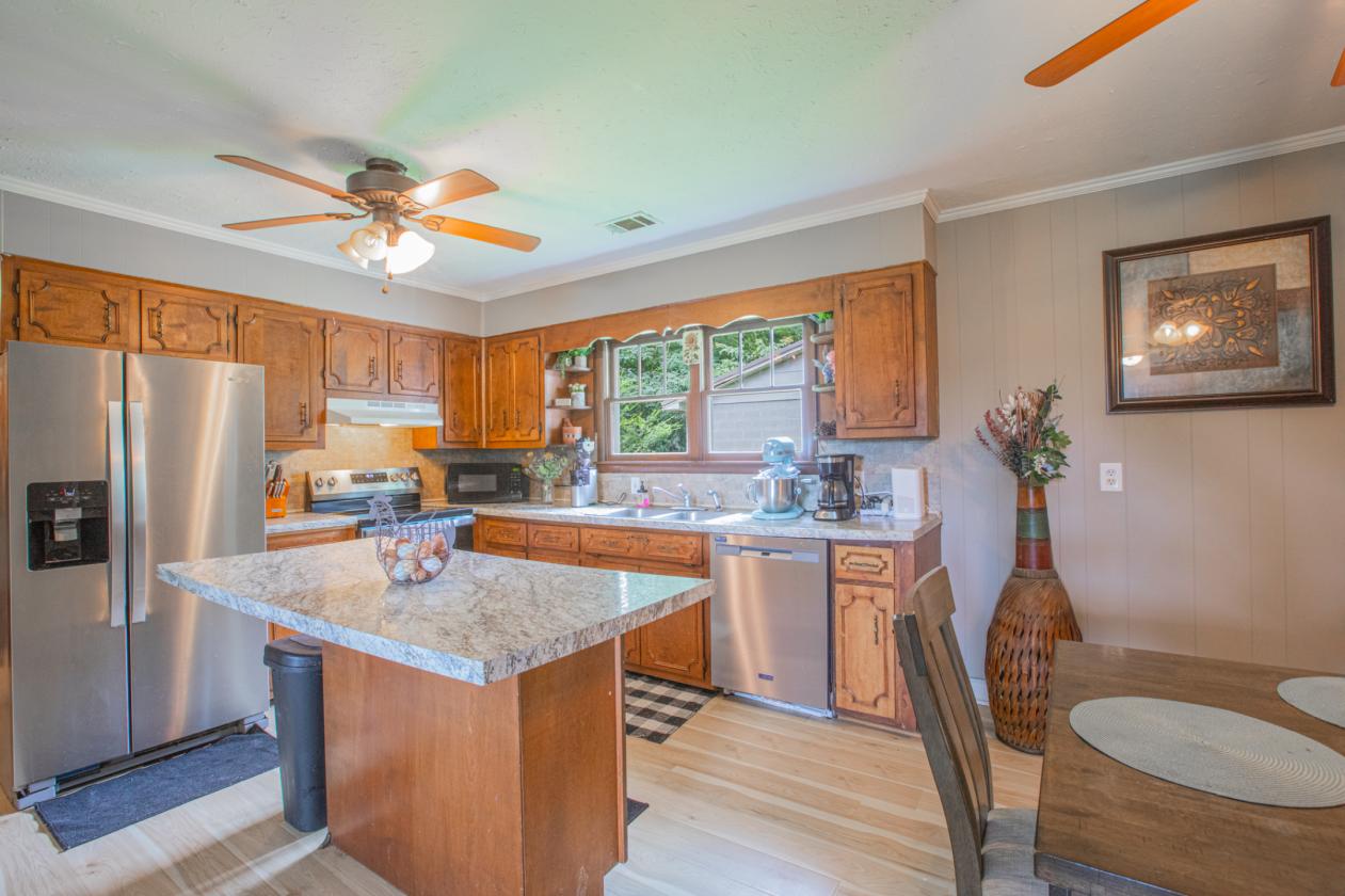 44-Acre Horse Farm & Hunting Retreat - photo 11