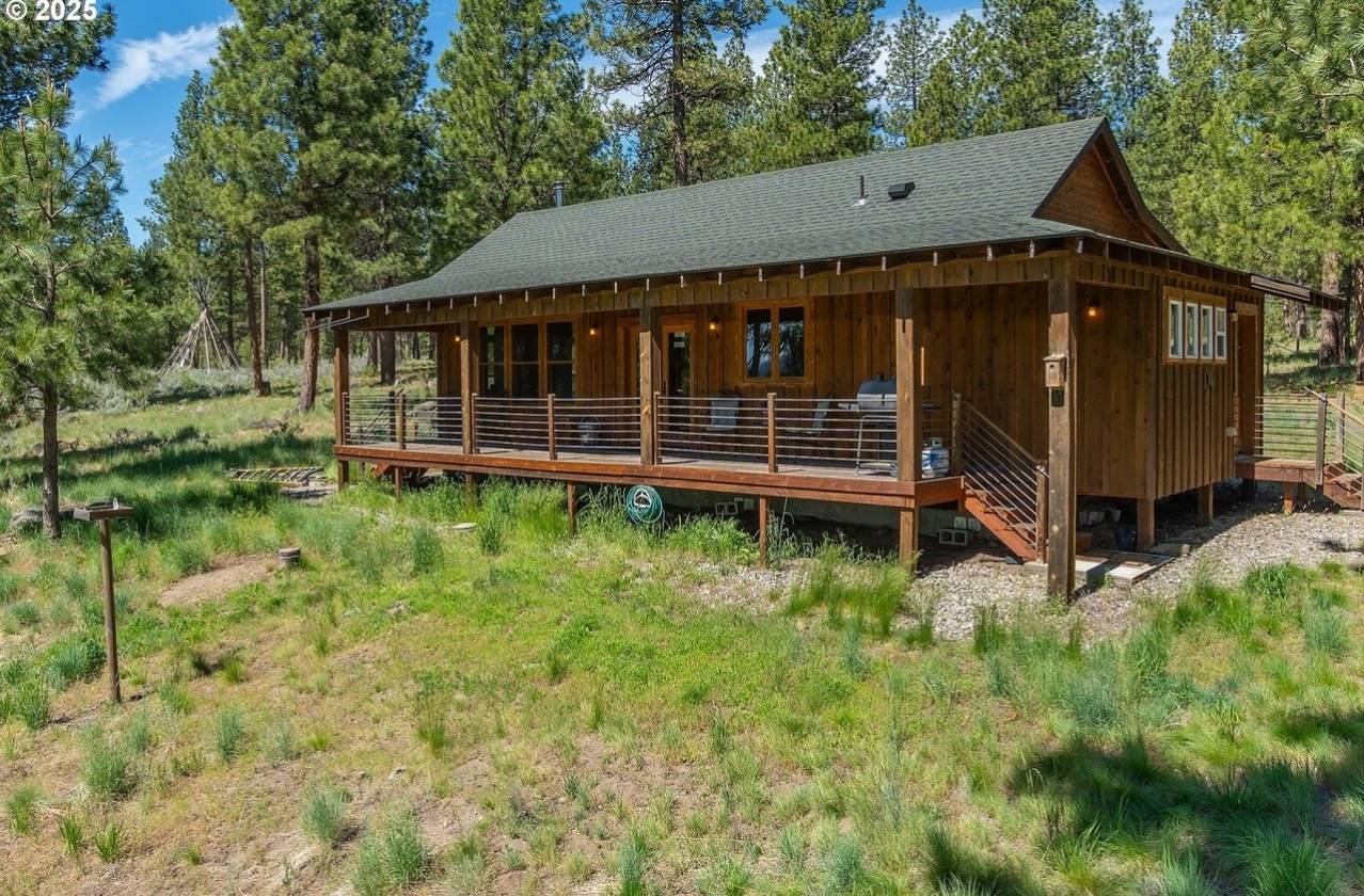 Horse Property for sale.
