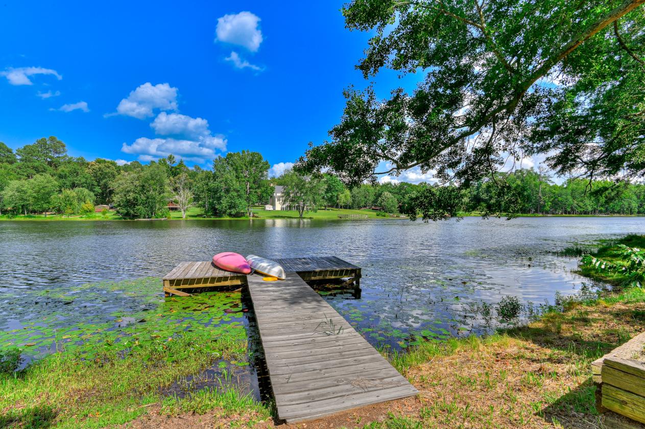Horse-Ready & Waterfront - photo 2