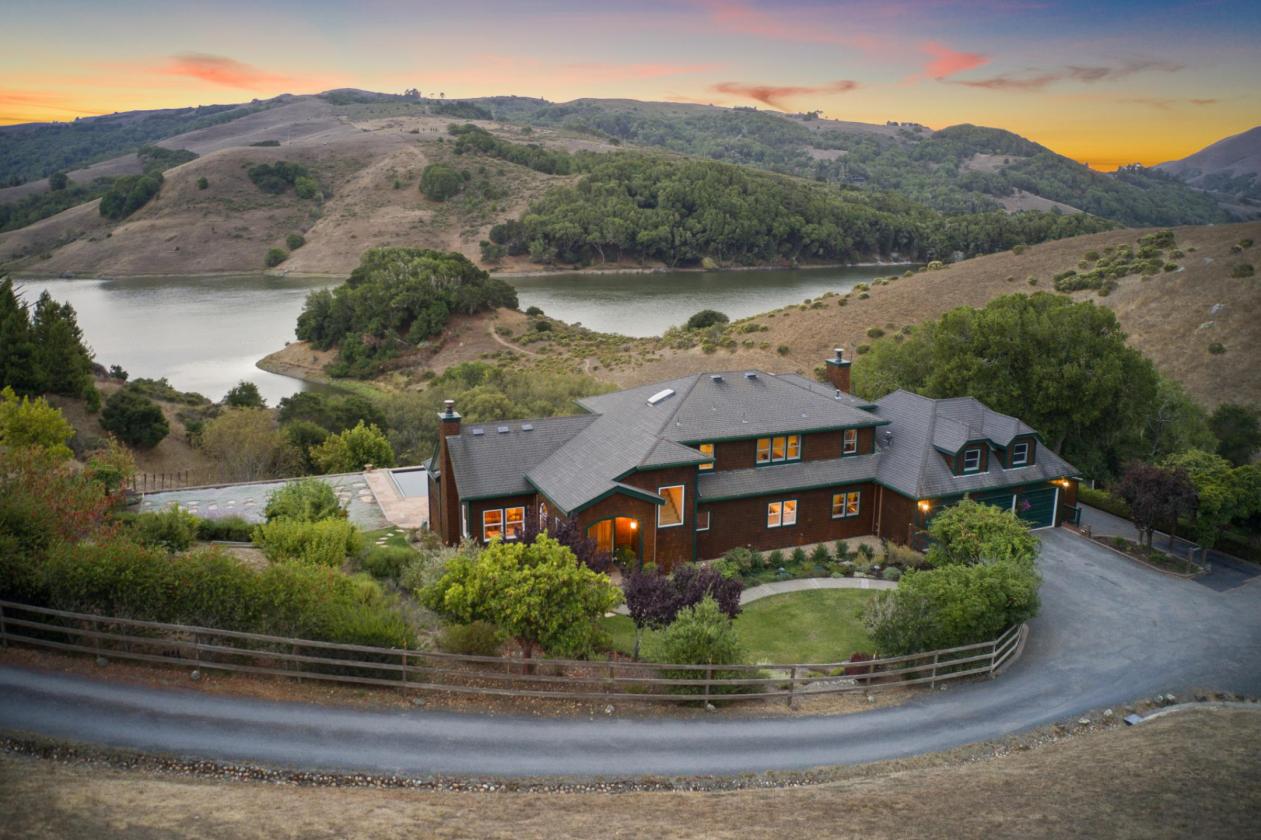An Exceptional Nicasio Estate - photo 11