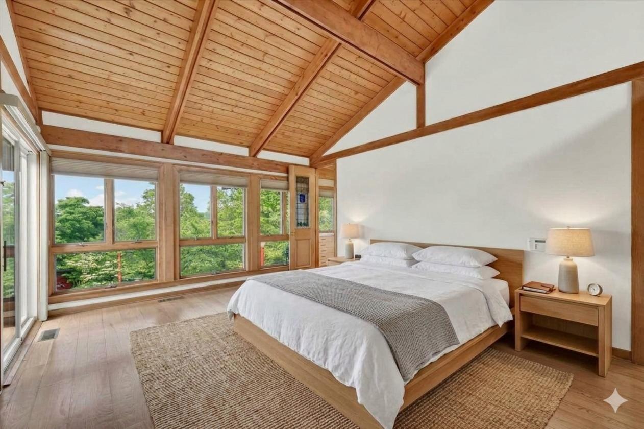 Stunning Hudson Valley Equestrian Estate - photo 18