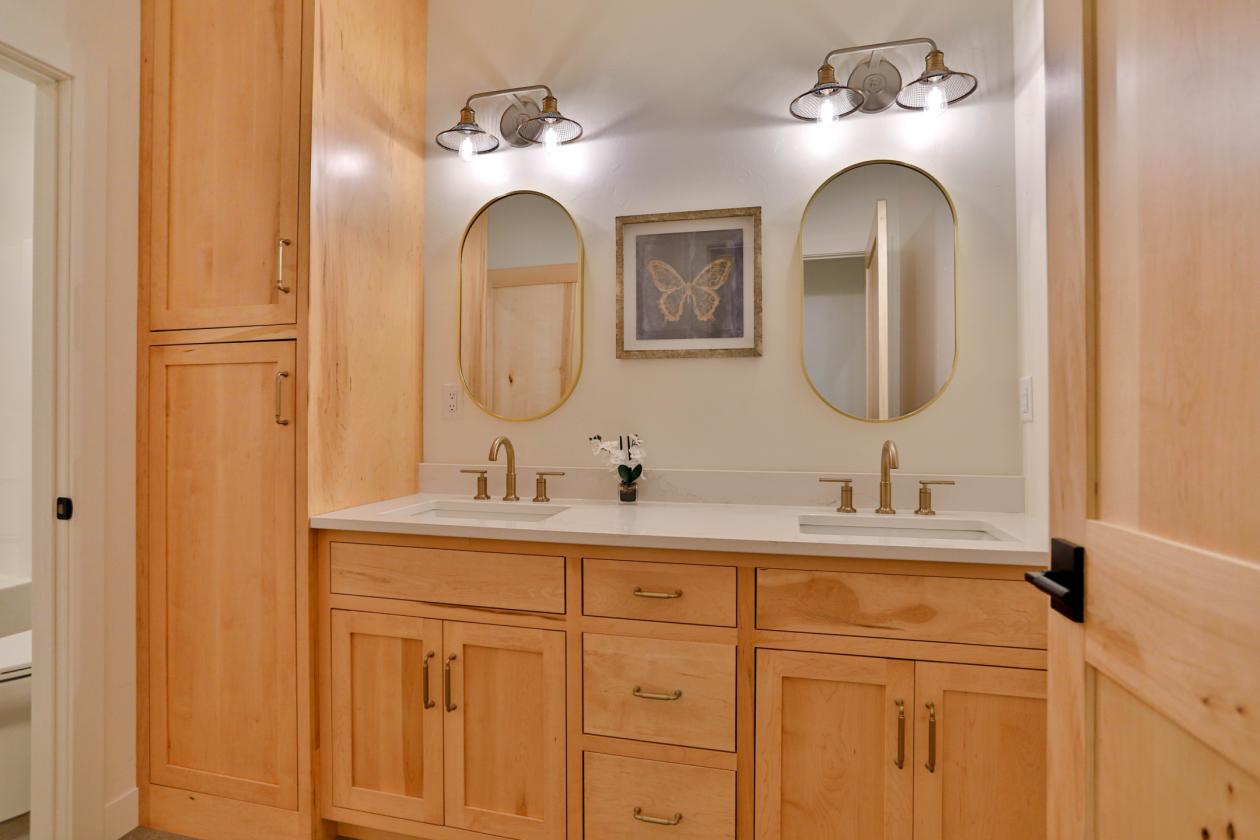 Luxury Property With Horse Potential - photo 29