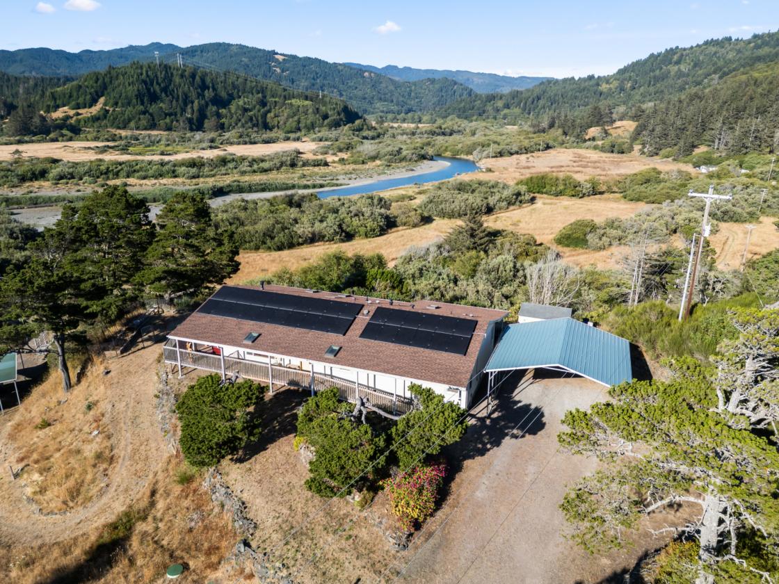 Riverfront Horse Property on the Oregon Coast - photo 5