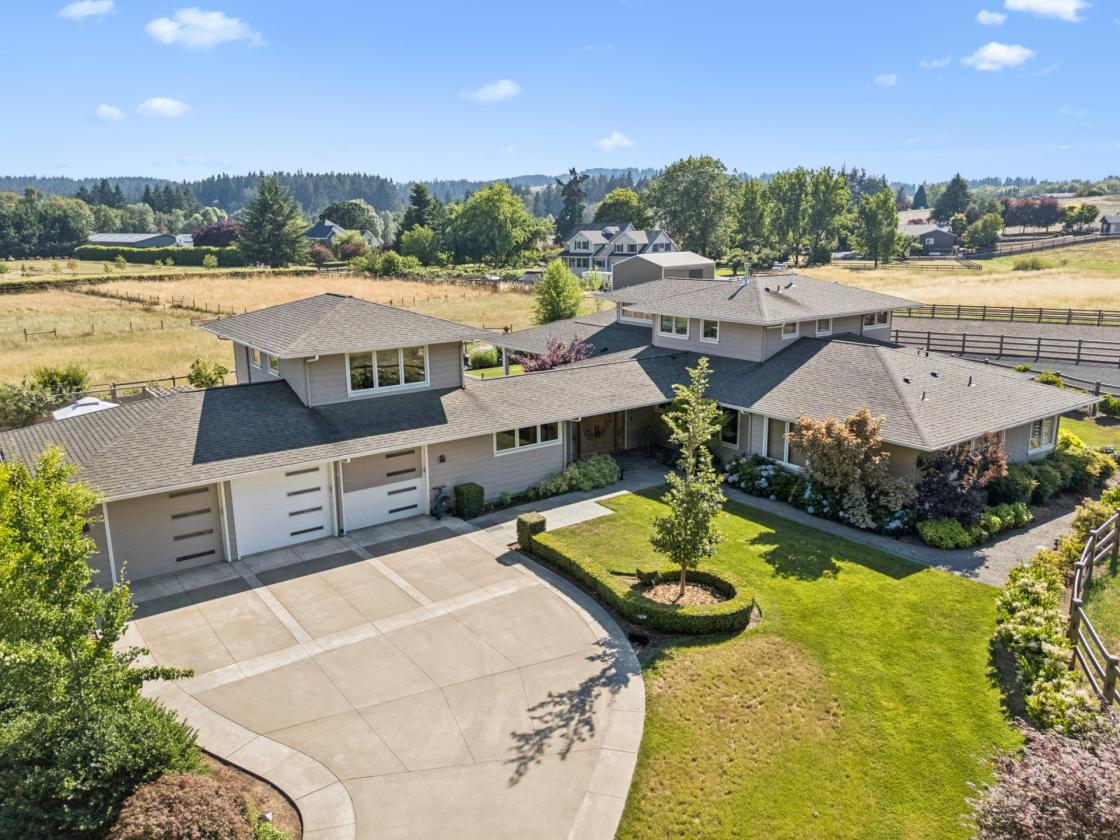Dragonfly Farm - Upscale, Thoughtful 5+acre Estate - photo 2