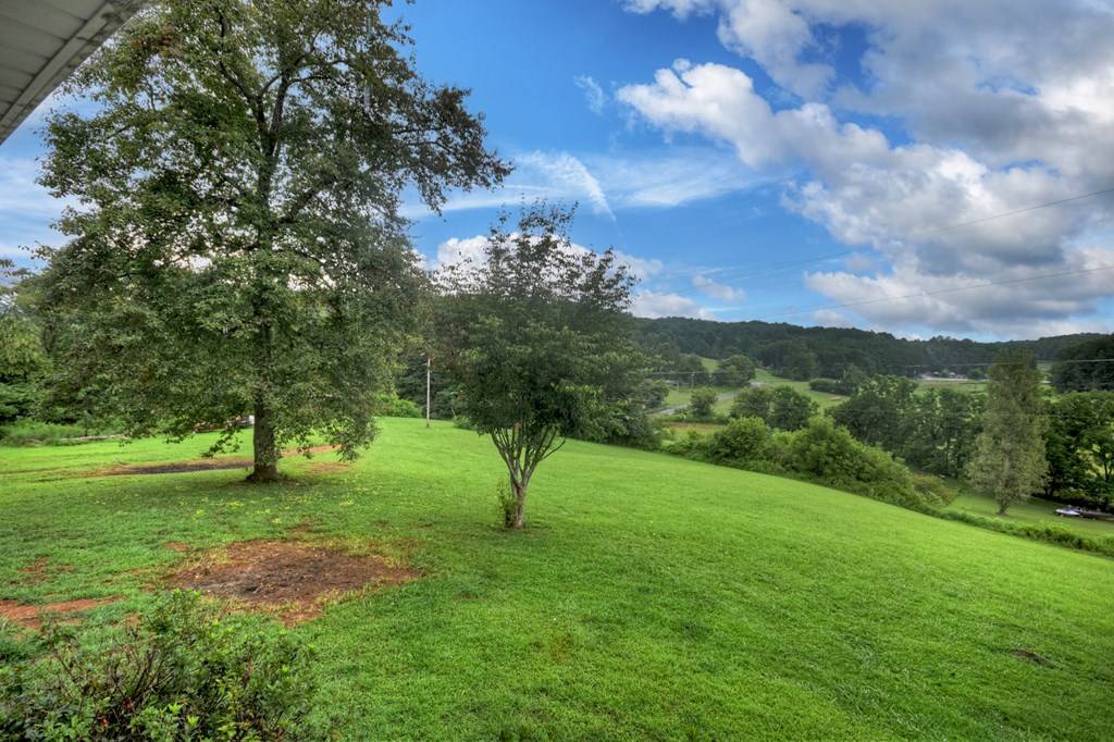 Horse Property for sale.