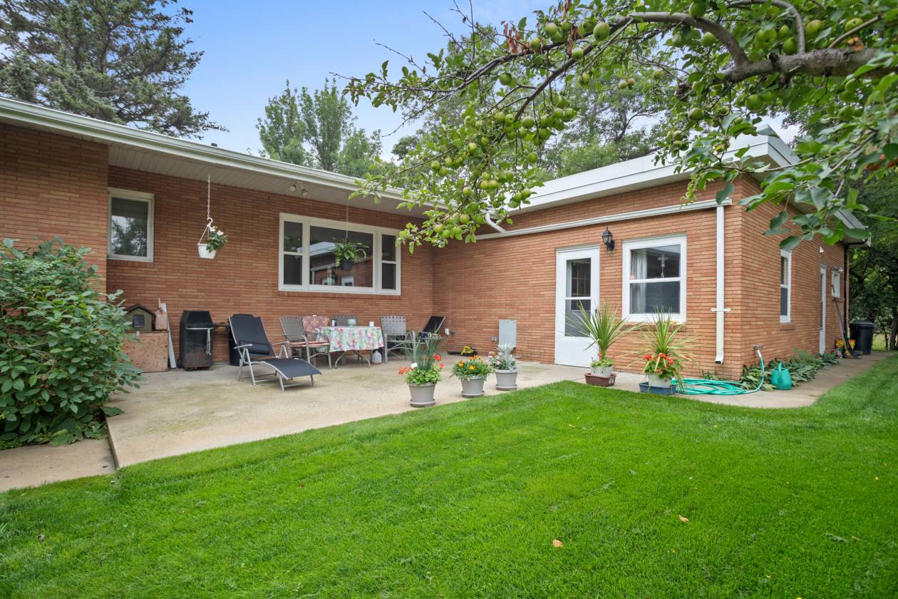 Horse Property for sale.