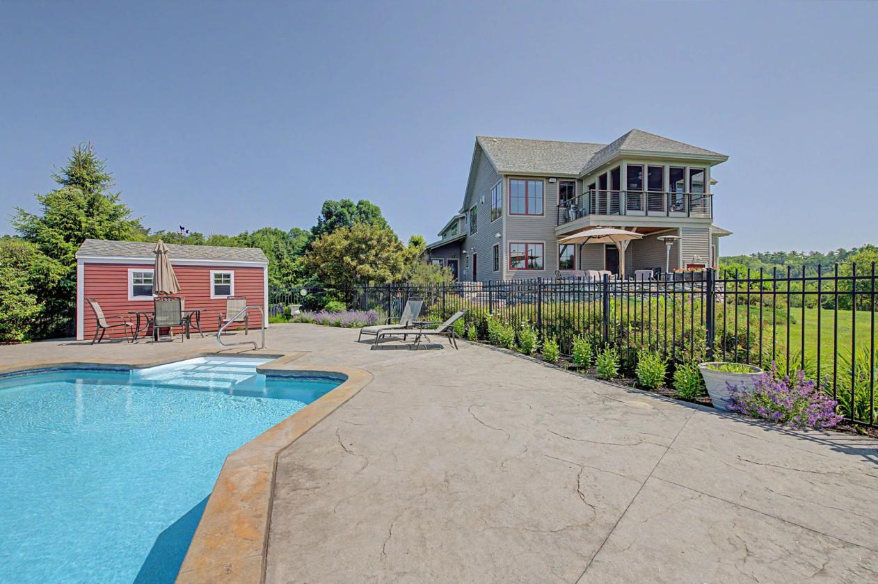 Red Sky Sanctuary Estate with equestrian potential - photo 7