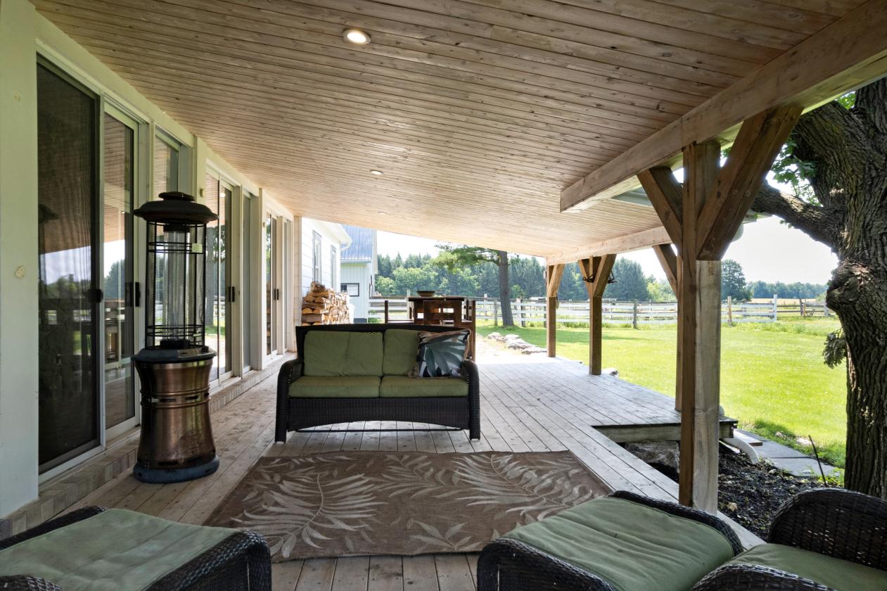 SURROUNDED BY VIBRANT EQUESTRIAN COMMUNITY - photo 26