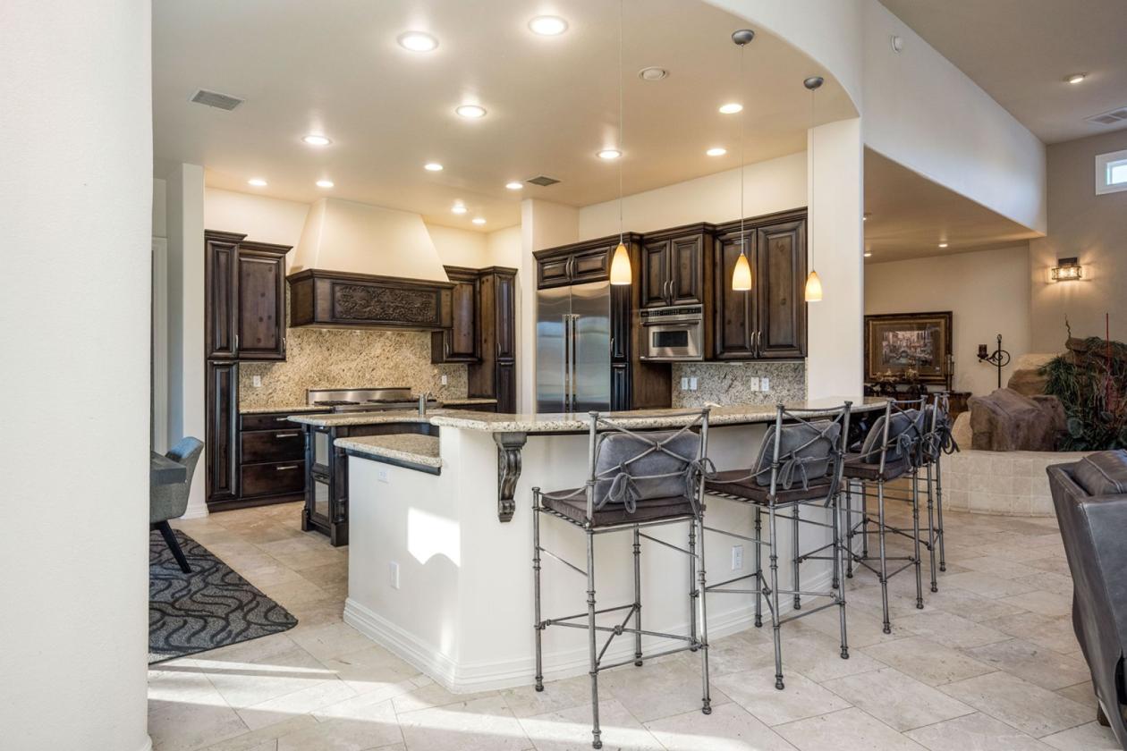 Income-Producing Luxury Estate - photo 11
