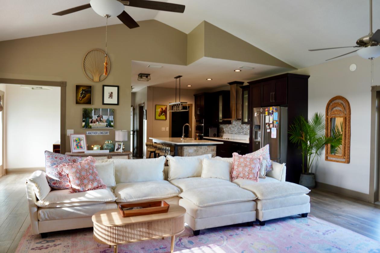 A picture-perfect equestrian estate - photo 7