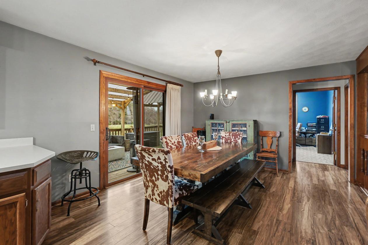 HUGE PRICE DROP - Indoor Arena + Secluded Home - photo 25