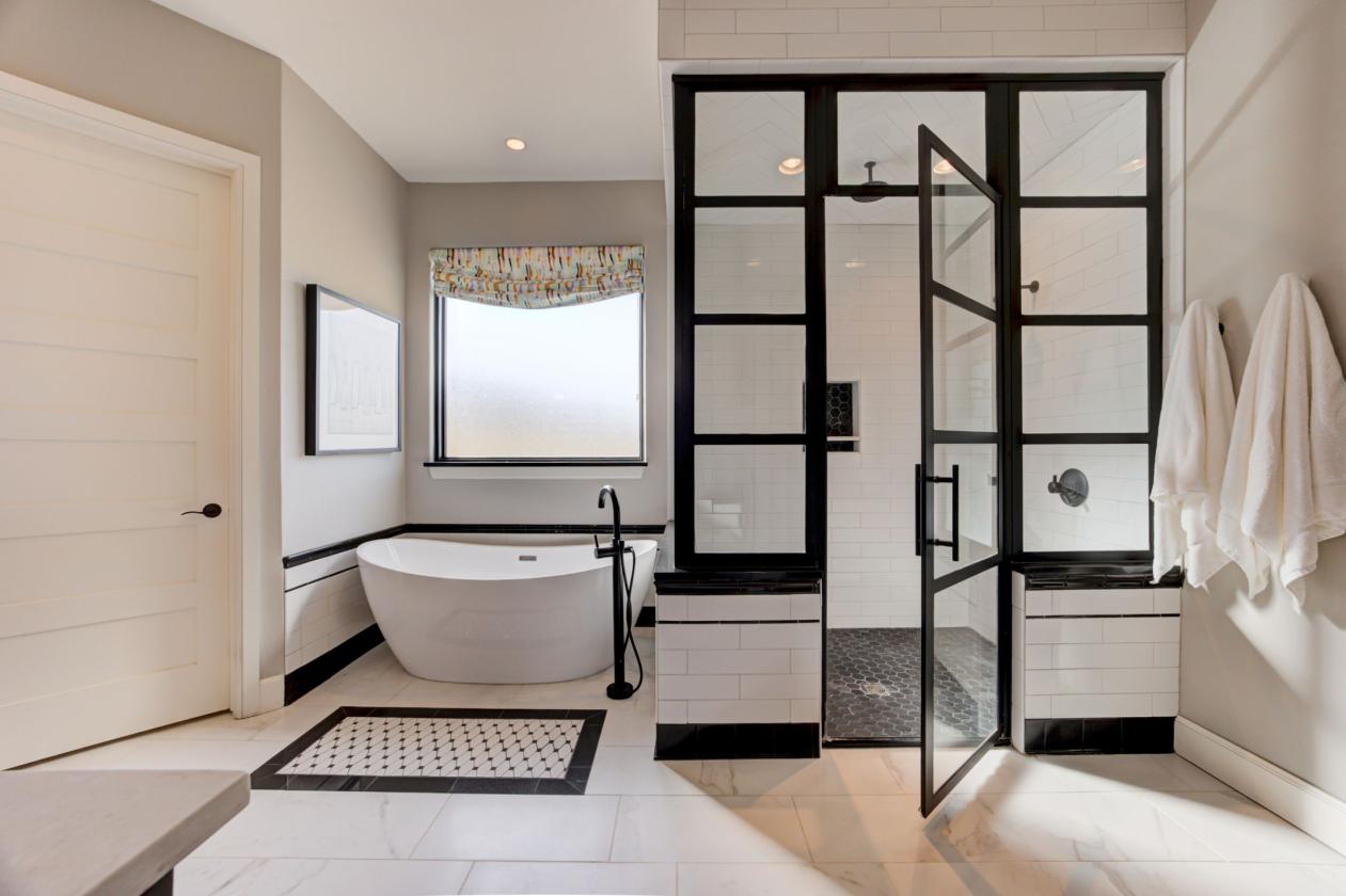 Luxury Living Meets Equestrian Elegance! - photo 17