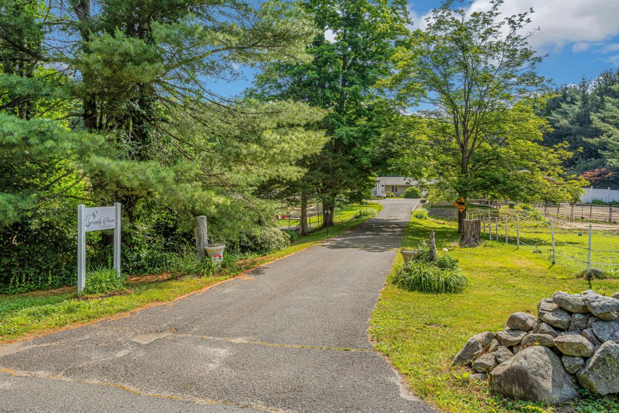 Income-Producing Equestrian Retreat! - photo 28