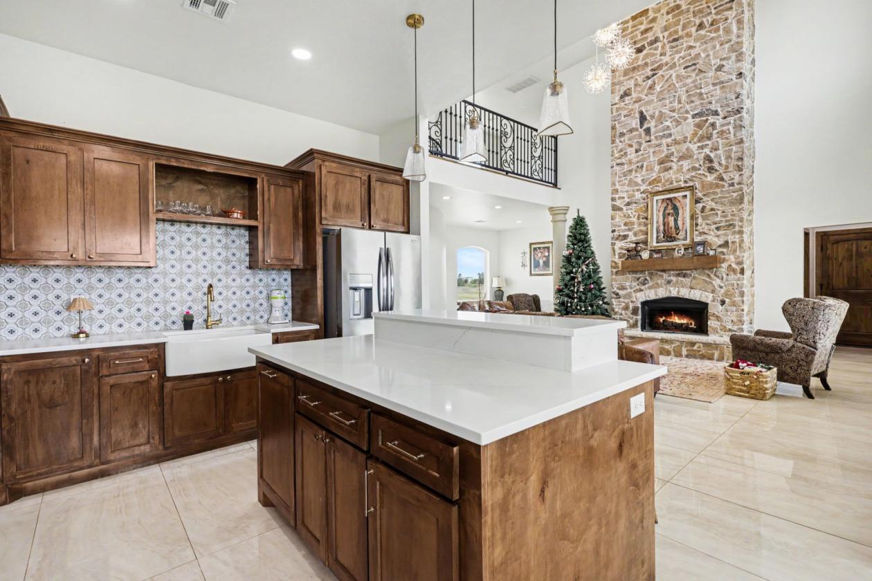 40 acre Luxury Ranch Estate - photo 9