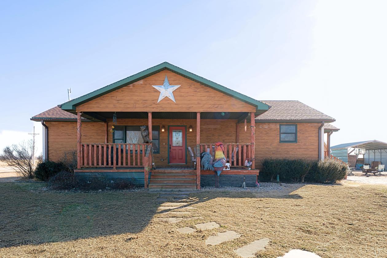 Income Producing Horse Boarding Facility - photo 18