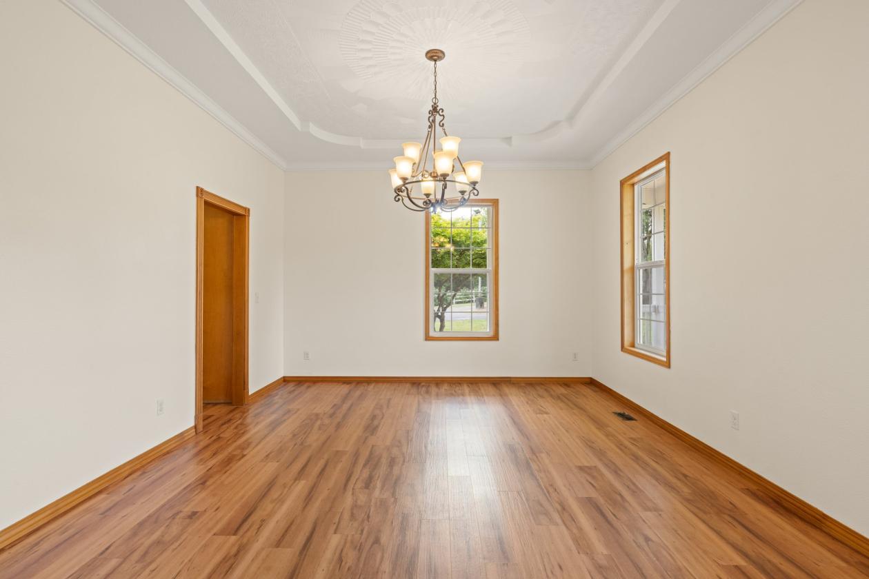 PNW Country Home w/Equestrian Foundations - photo 7