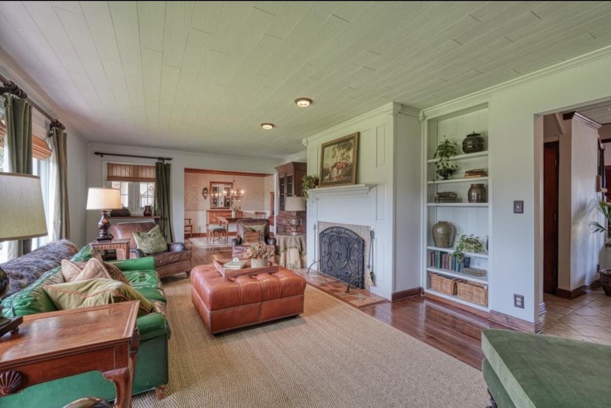 Beautiful Equestrian Property - photo 21