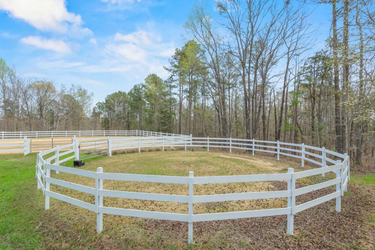 Equestrian Estate on 70 Acres - photo 17