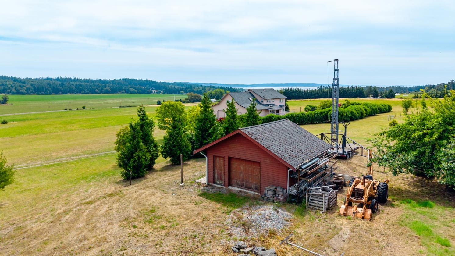 Exceptional Estate in Ebey's Landing Preserve - photo 25
