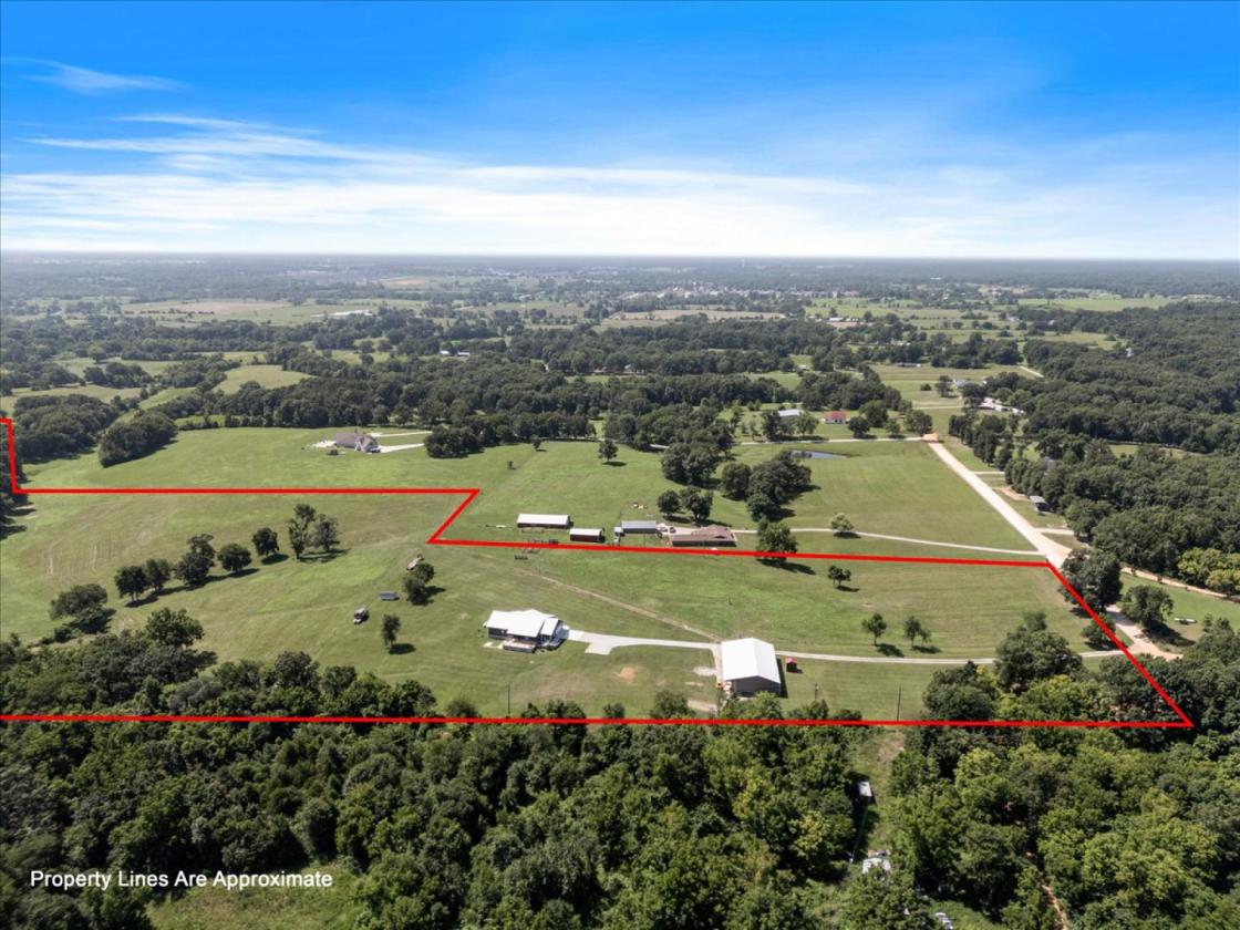 Amazing NW Arkansas Property - photo 29