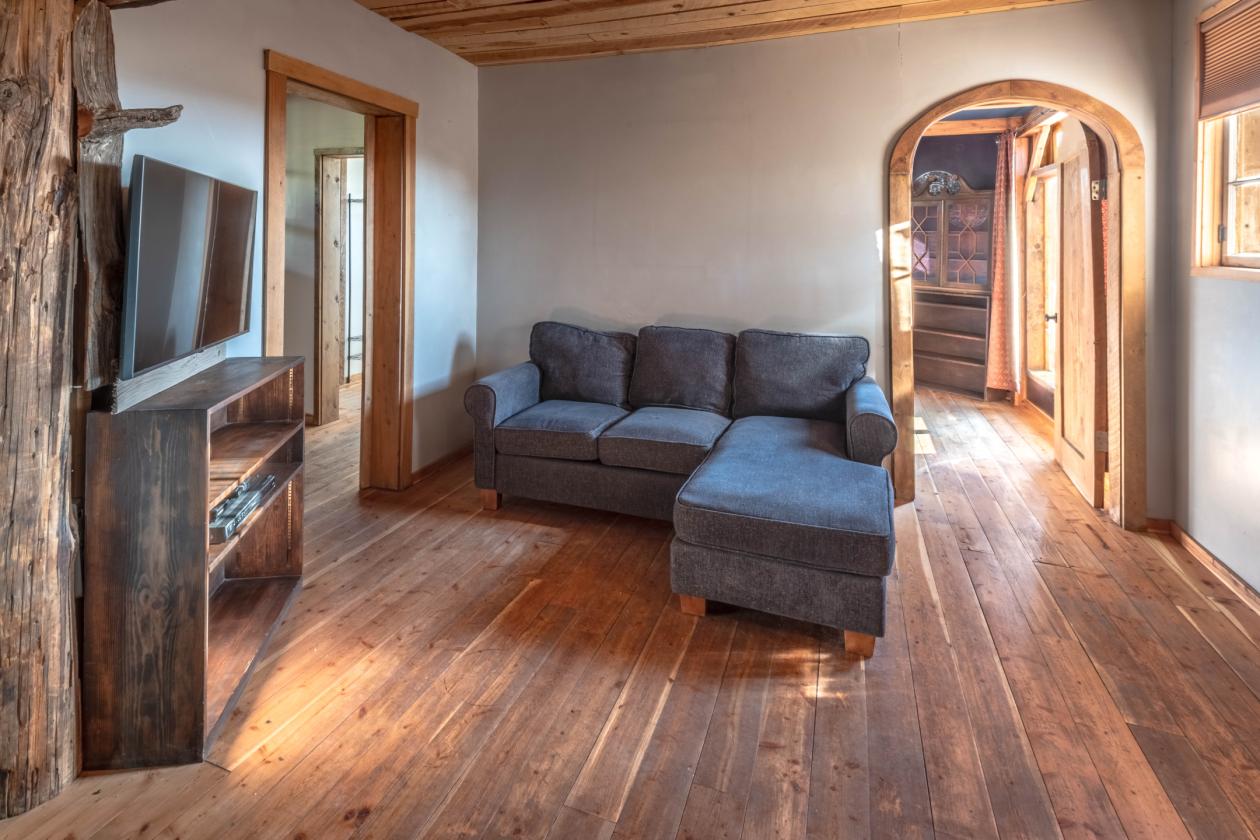 Off-Grid Home, Guest Tree-House, 28.34 acres - photo 12