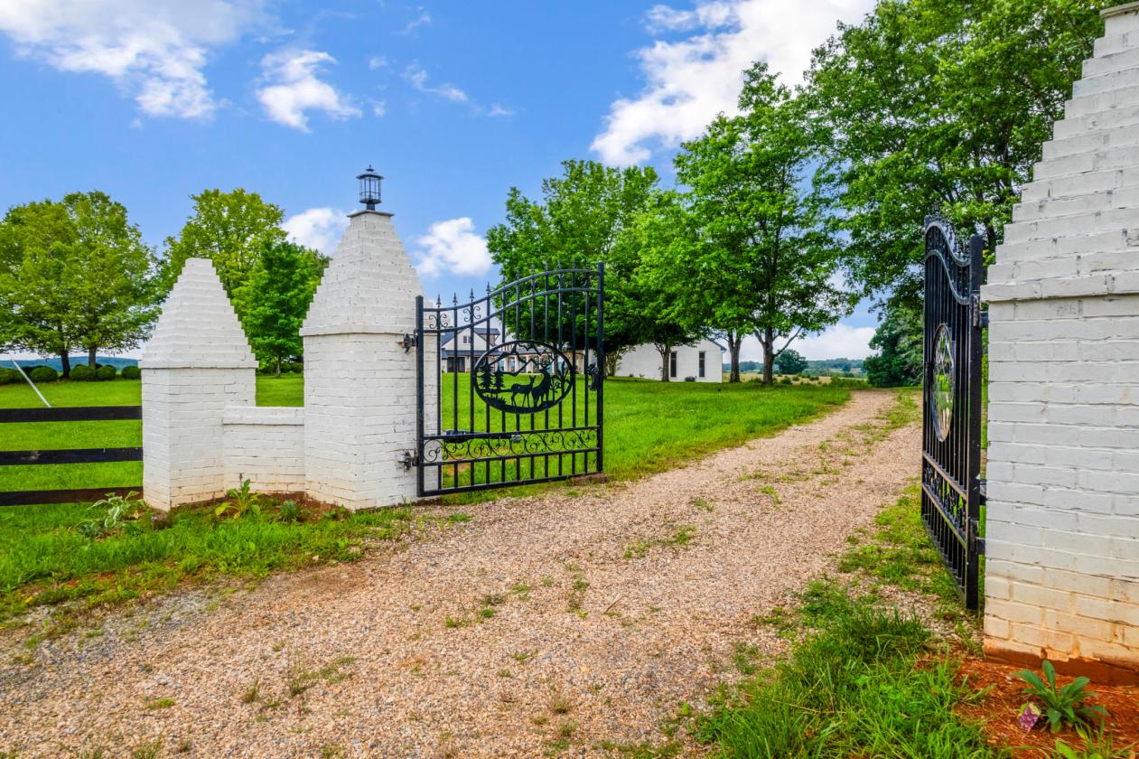 Magnificent Property on 112 Acres - photo 27