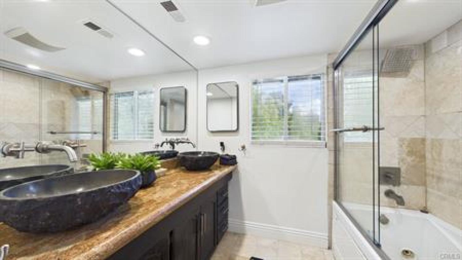 Exceptional Equestrian Estate! - photo 26