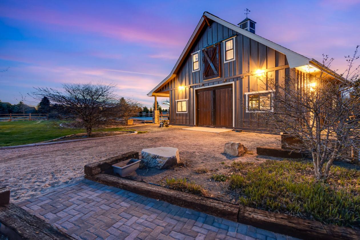 Fully Irrigated 6.67 ac Ft. Collins Estate - photo 4