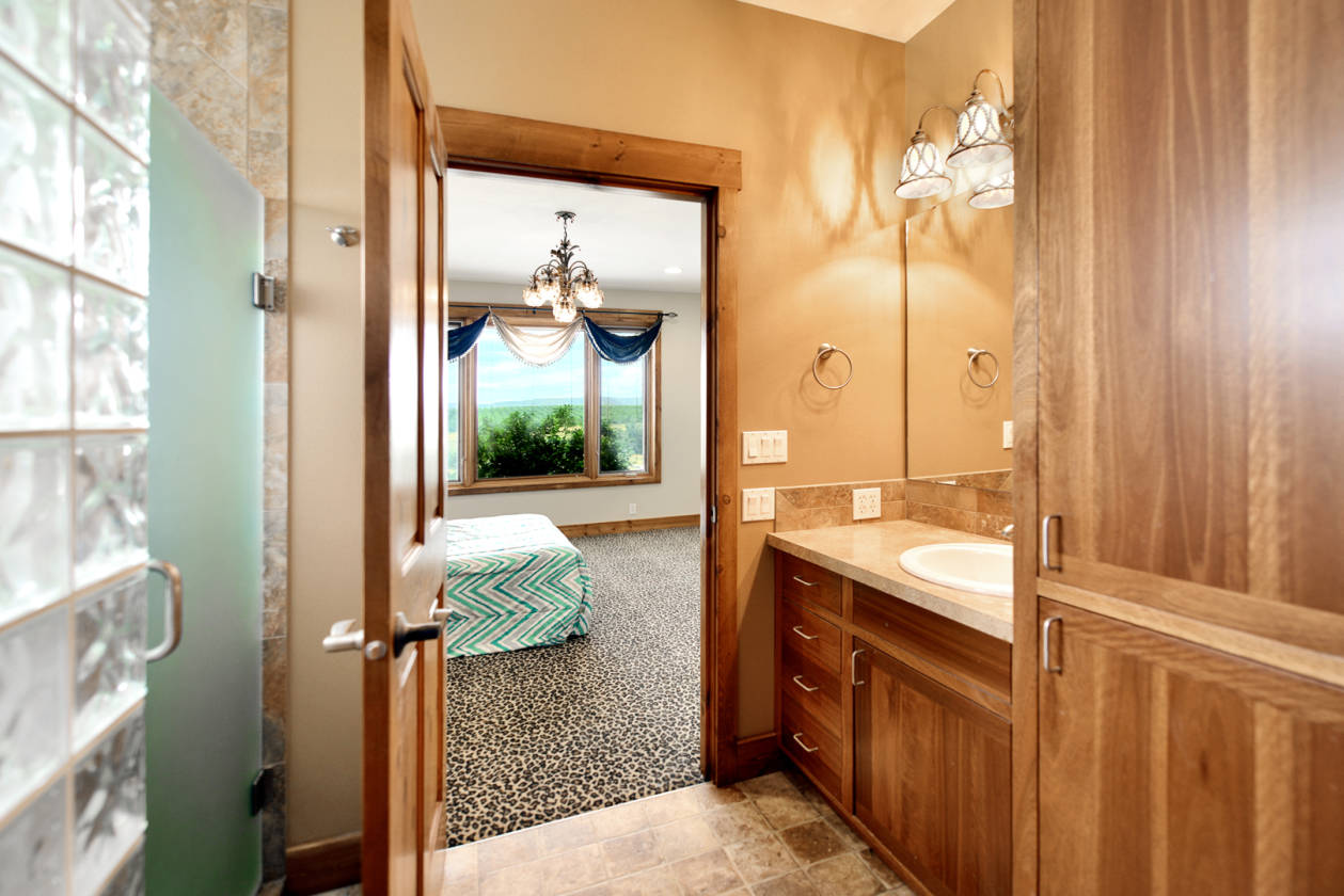 Exceptional Horse Property & Home Yakima, Yakima County, Washington