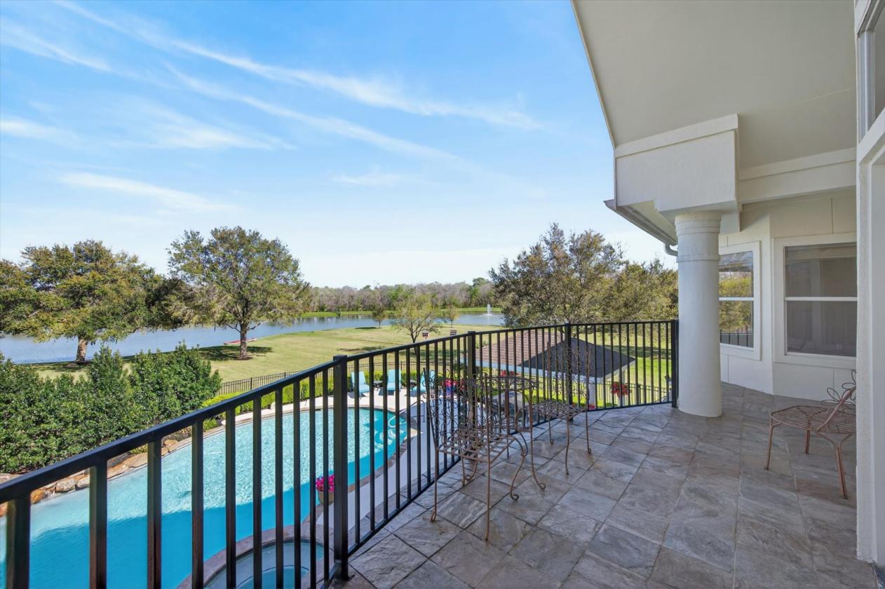 7 Acres • Barn • Pool • Guest House - photo 20
