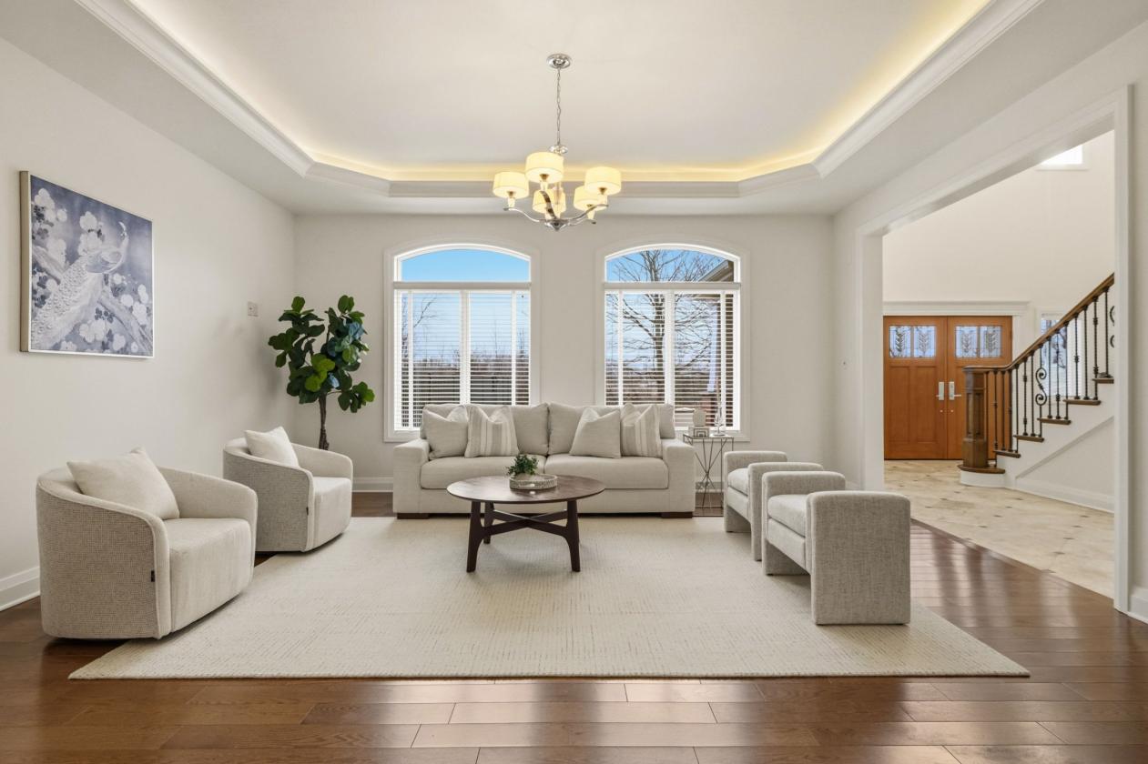 Private 31+ Acre Estate perfect for Horse Lovers - photo 8
