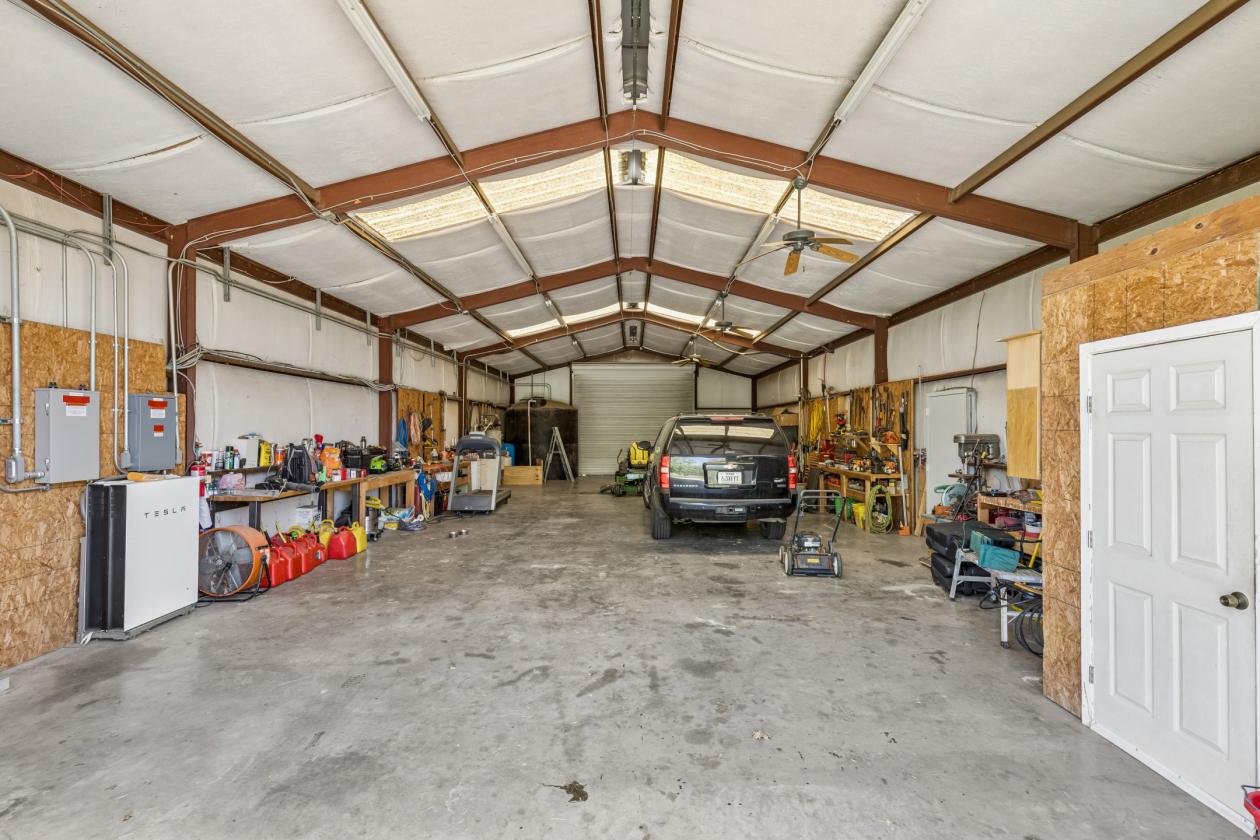 Luxury Living and Equestrian Infrastructure - photo 30