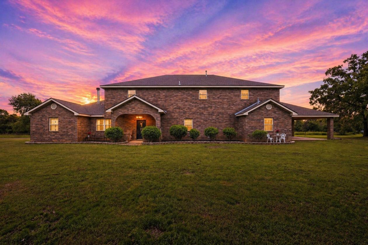 67-Acres 6000 SqFt Estate - photo 2