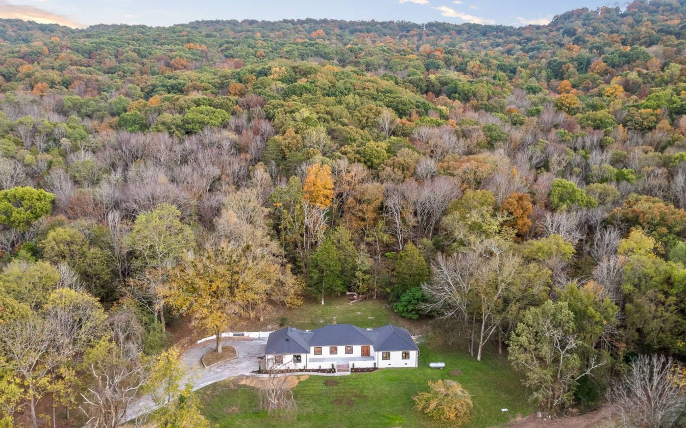 Horse Property for sale.