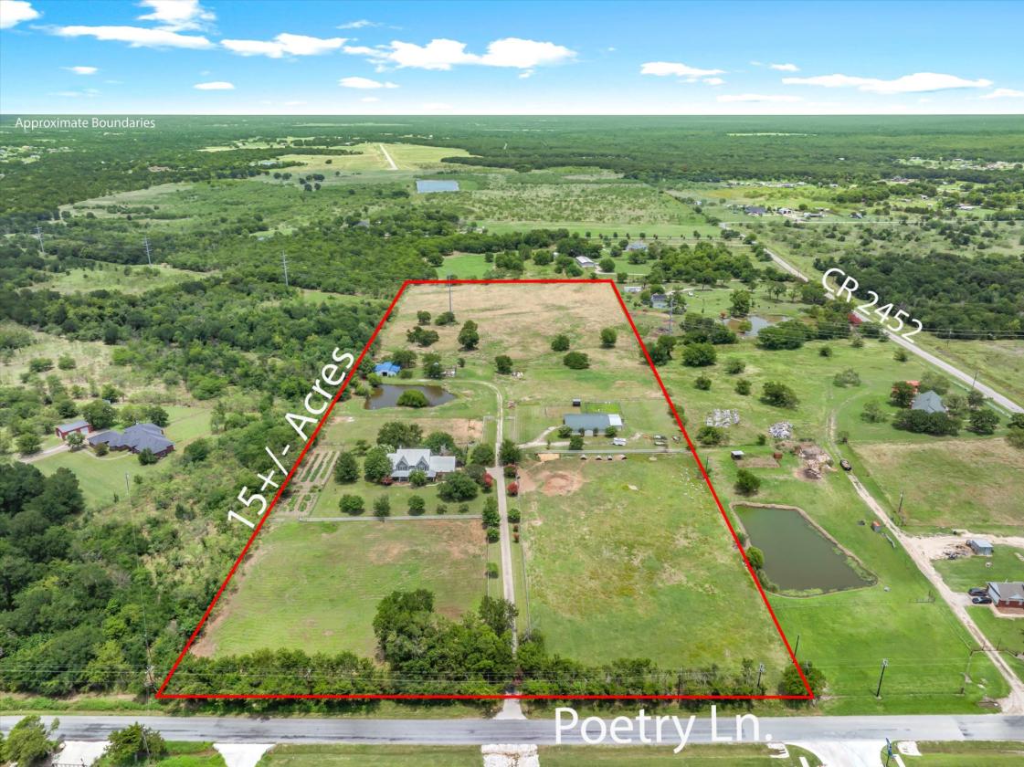 Exceptional 15-Acre Equestrian Estate - photo 1