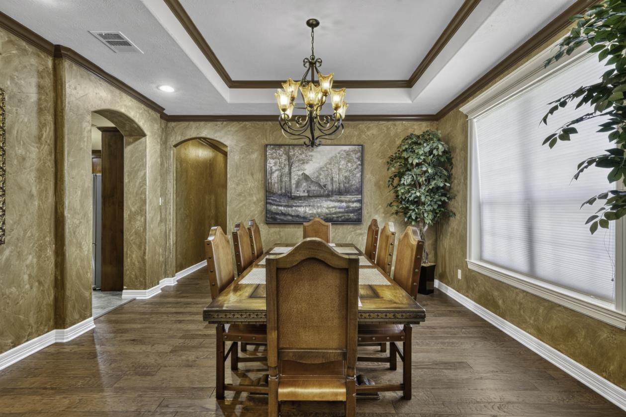 Luxury 32-acre Ranch Estate near Texas A&M - photo 6