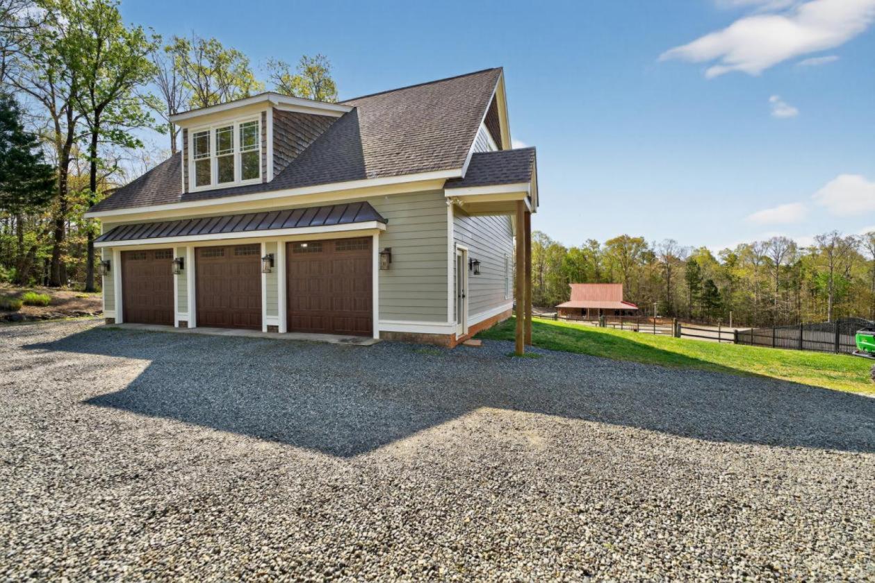 EQUESTRIAN PROPERTY HAVEN - photo 16