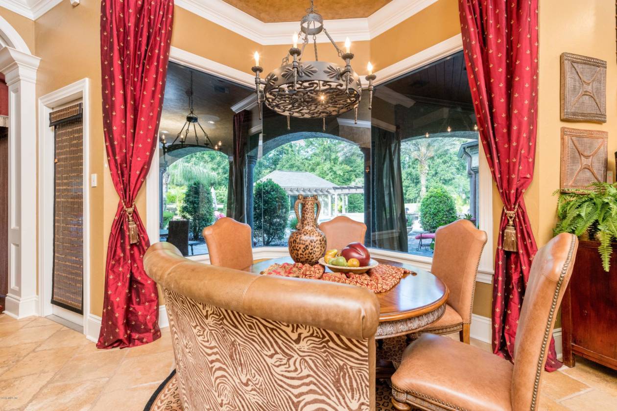 Horse Capital of the World Ten Acre Luxury Estate Ocala,... Ocala