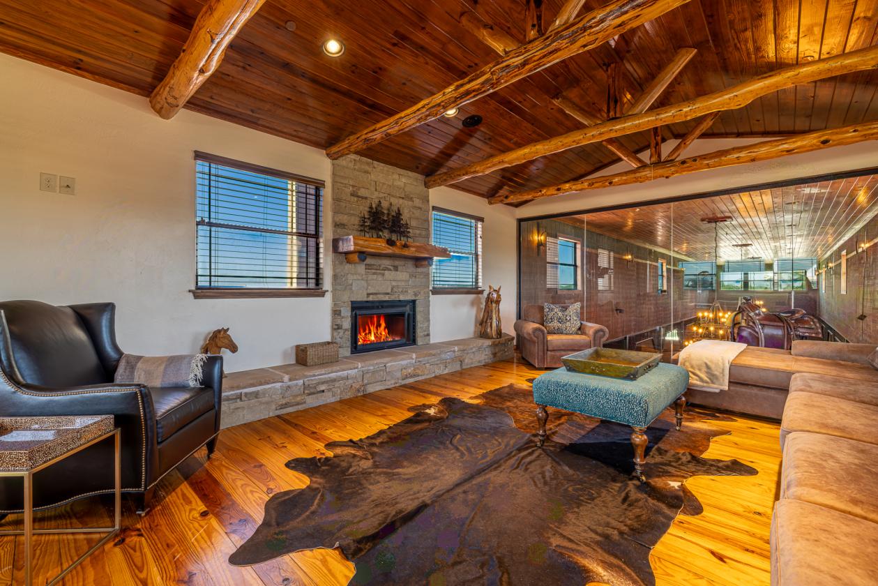 Luxury Equestrian Estate - photo 6