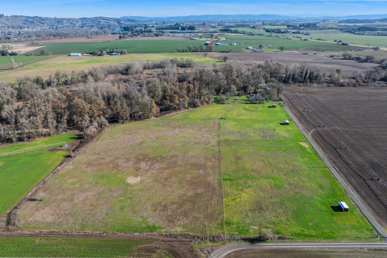 20 Acre Hobby Farm With Water Rights - photo 28