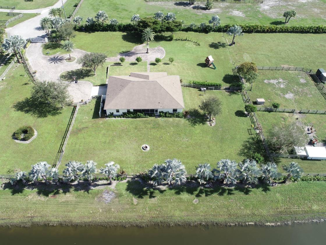Deer Run 5 acres 4Bed/3 Bath property with Equestrian Expansion... Loxahatchee, Palm Beach