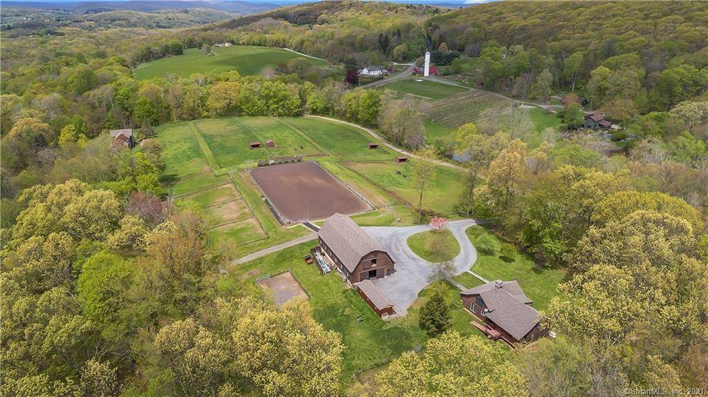 Horse Farms For Sale in CT, Horse Properties For Sales in Connecticut