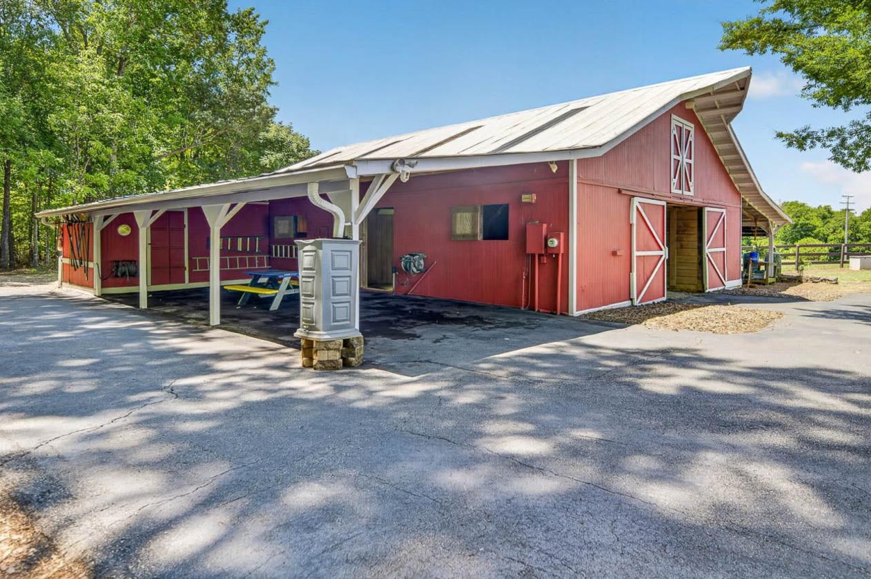 Turnkey Horse Farm but Oh so much more! - photo 19