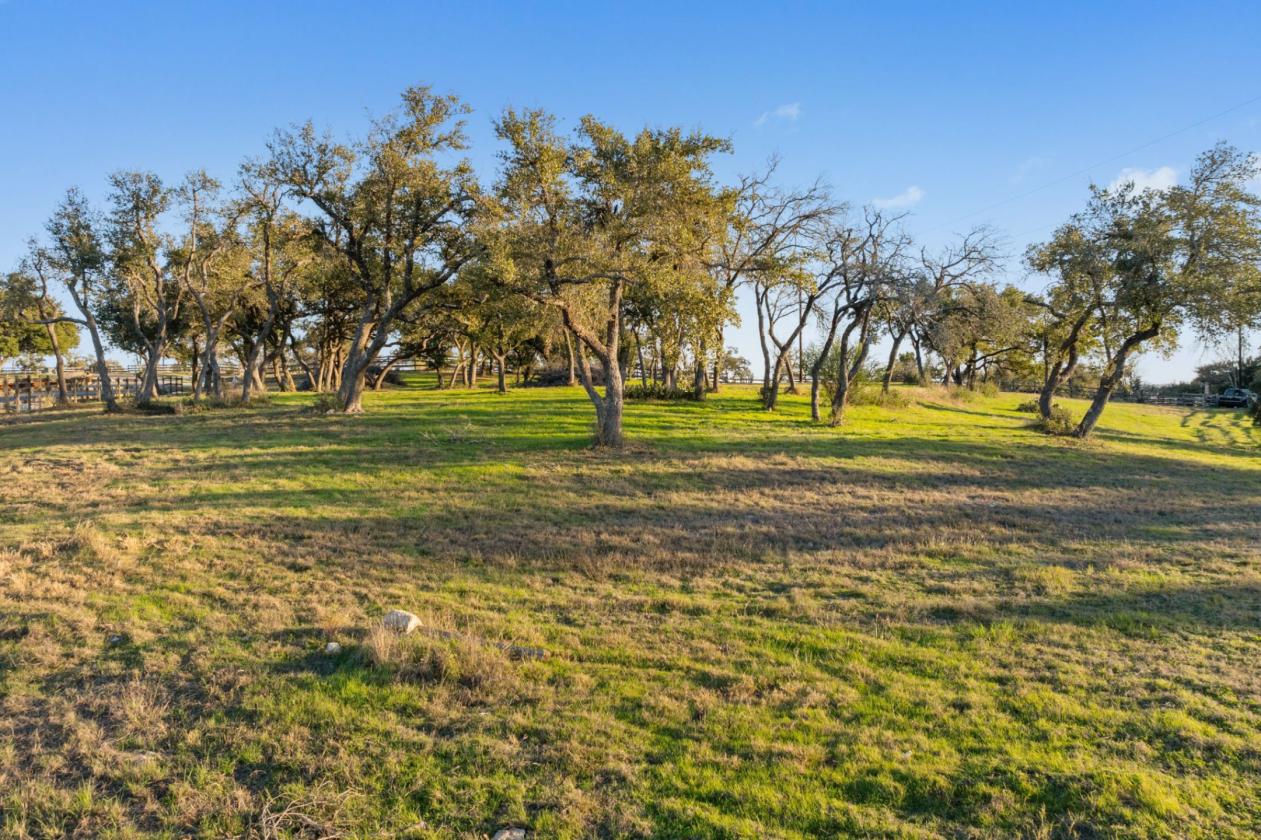 43± AC with Equestrian Barn in Preservation Ranch - photo 22