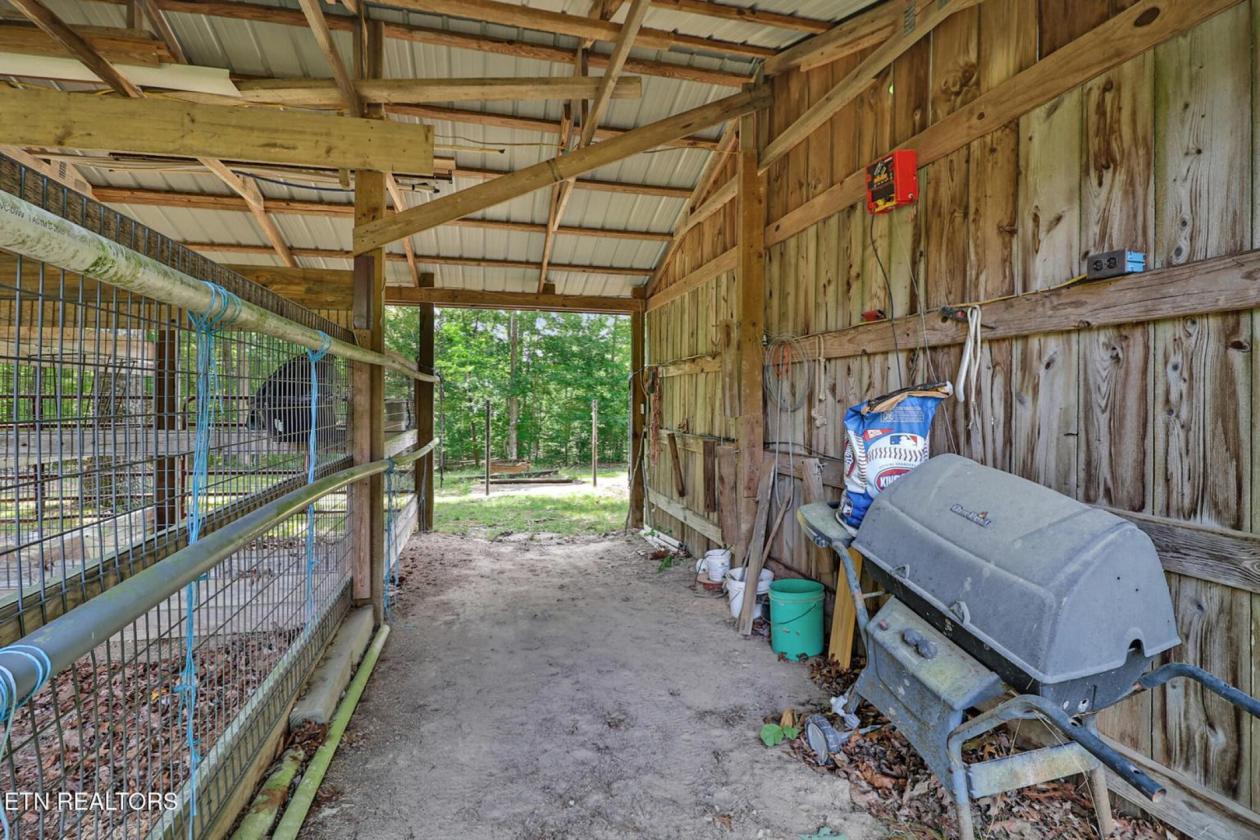 Cozy cabin in the woods, Big South Fork - photo 25