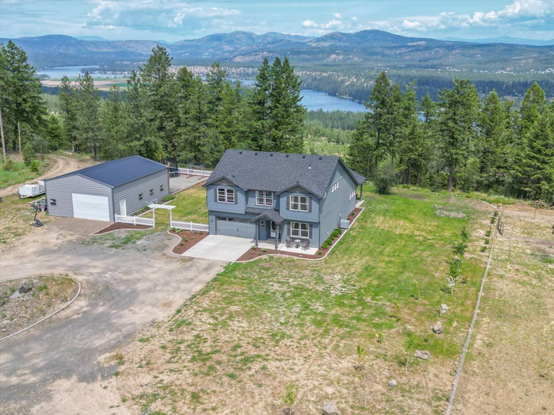 Horse Property for sale.