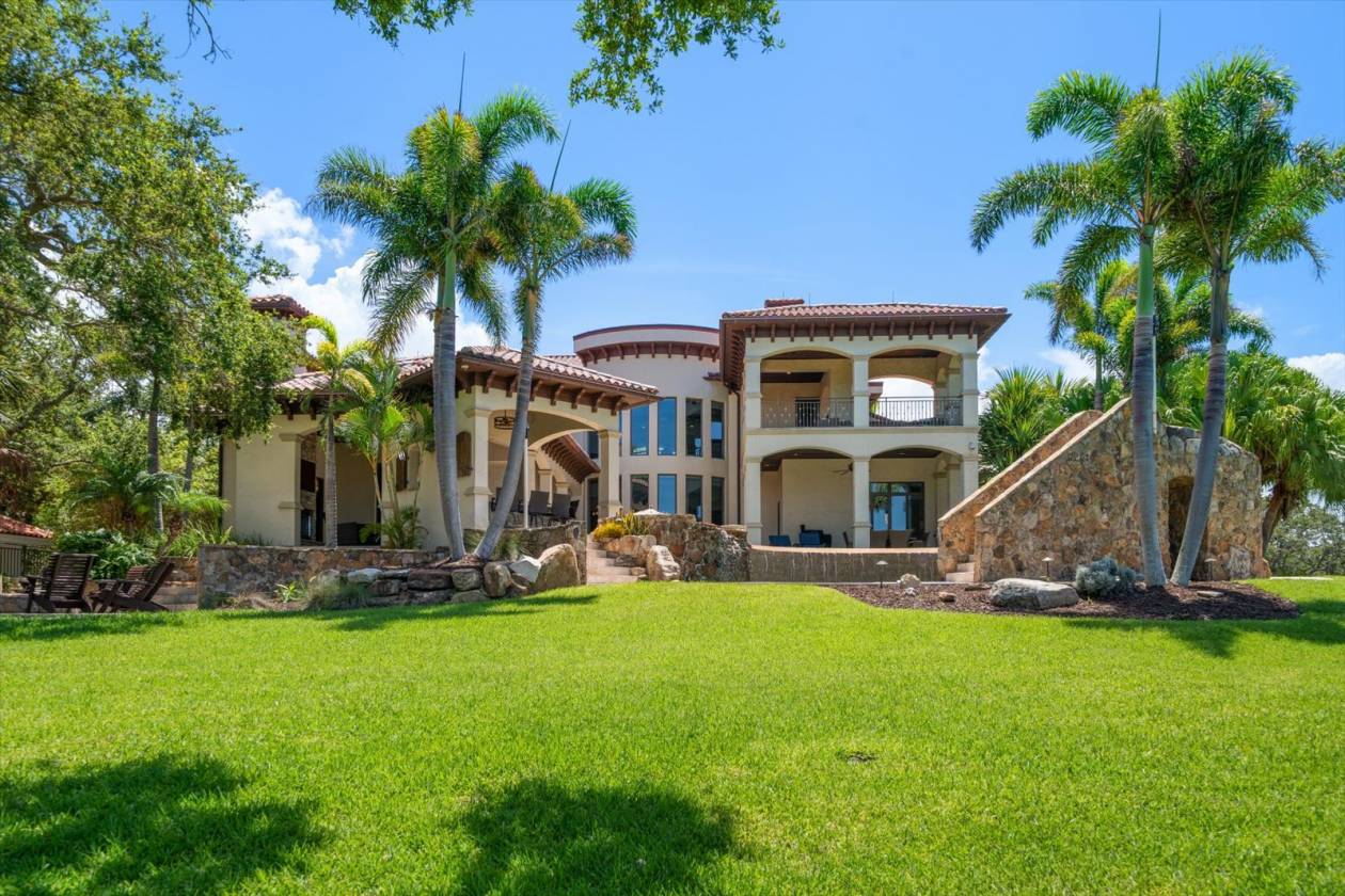 Resort Living Meets Equestrian Elegance | Largo, Pinellas County ...