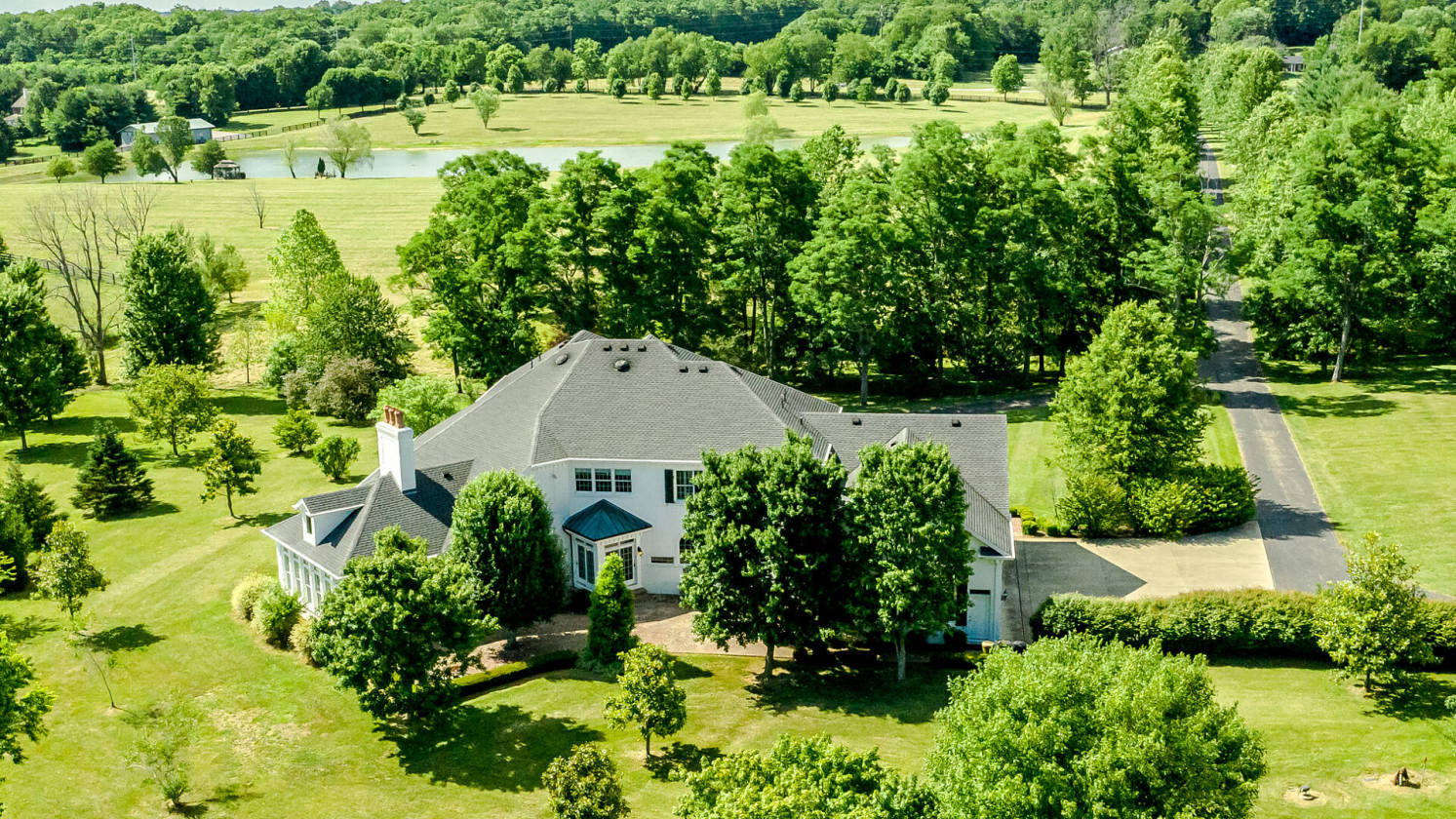 40 Acre Lexington, Kentucky Estate with Luxury Residence Lexington