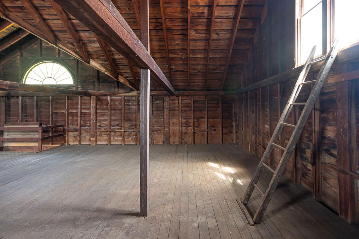 65 Acres Farm House - photo 12